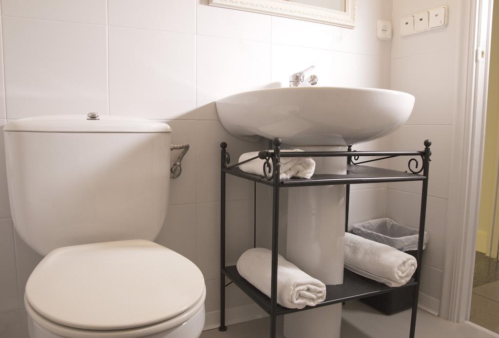 Hostal Monjes Peregrinos Burgo Стая снимка