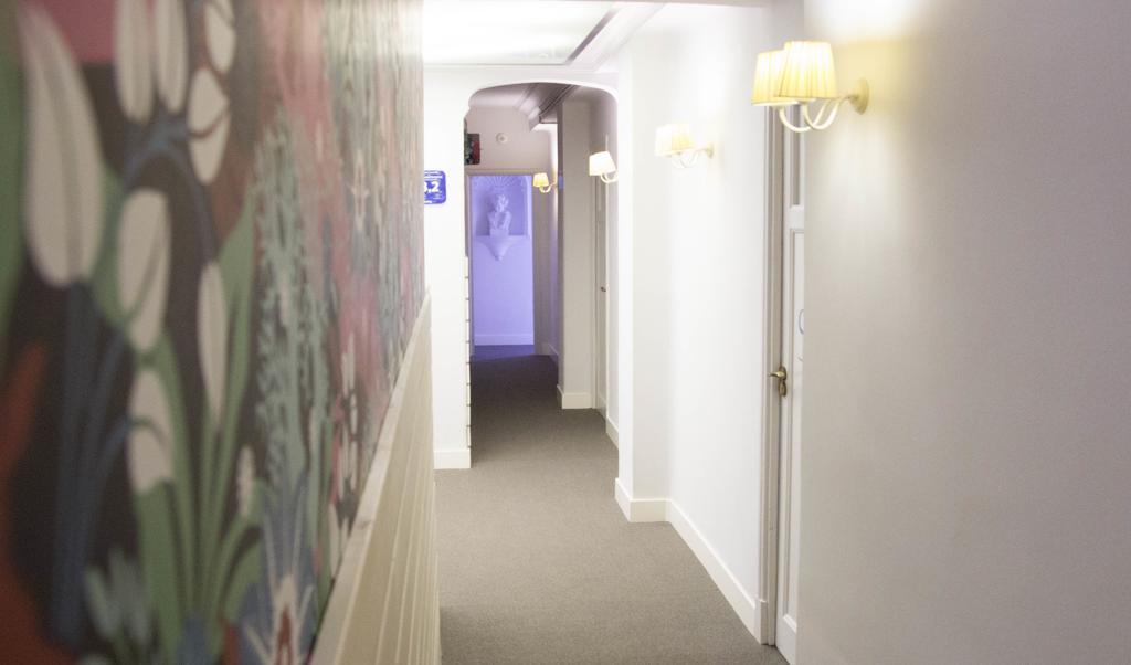 Hostal Monjes Peregrinos Burgo Екстериор снимка